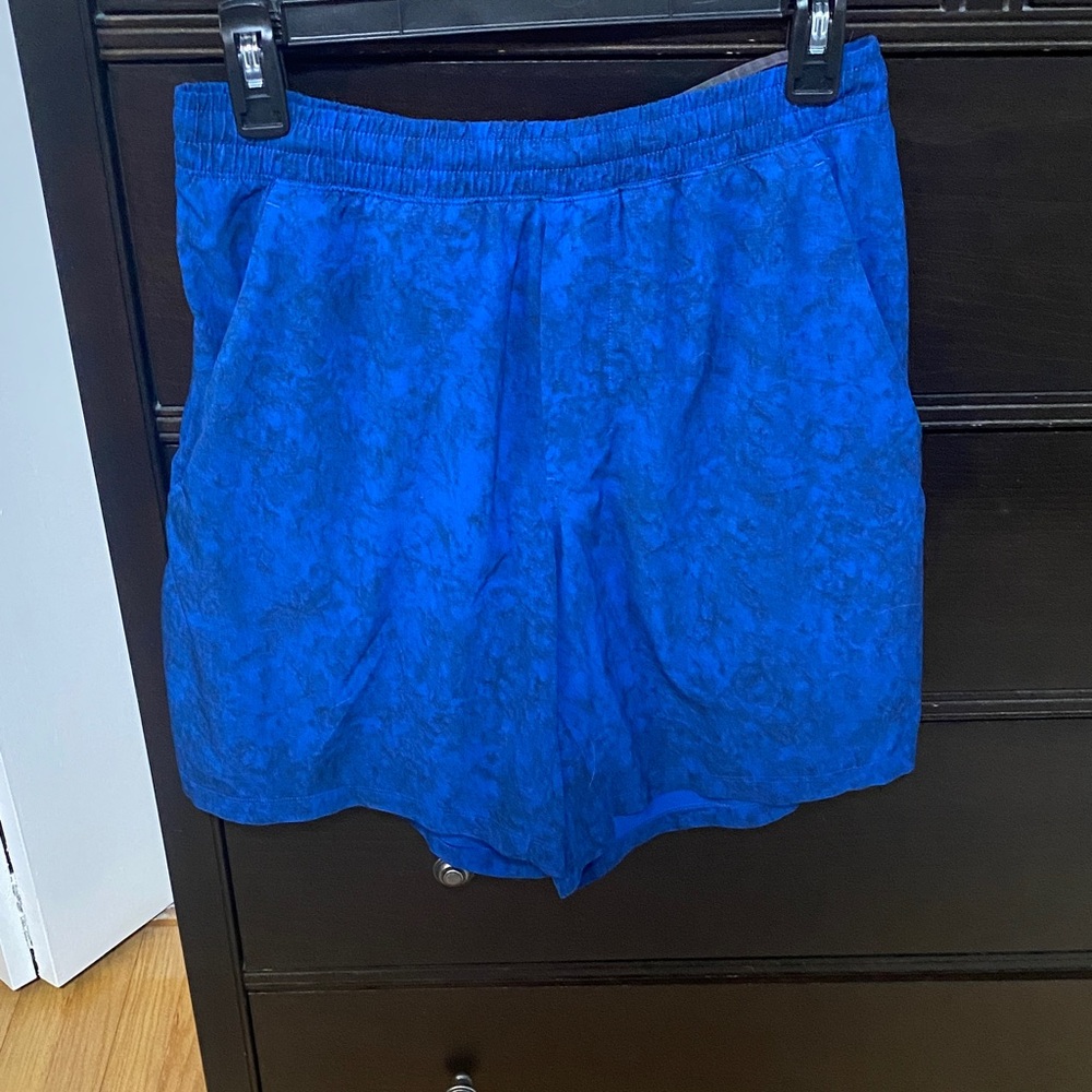 lululemon athletica Blue Athletic Shorts Sz. M